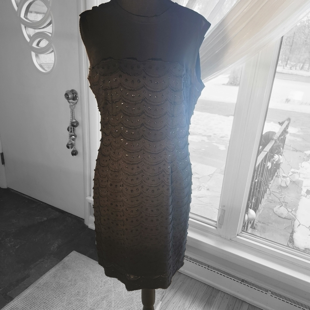 Nicole Miller Artelier Black Sleeveless Sheath Dress